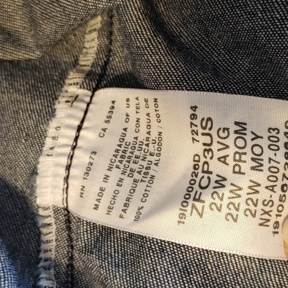 💚NWT HIGH RISE/HIGH WAIST WIDE LEG CROP JEANS - Picture 8 of 8